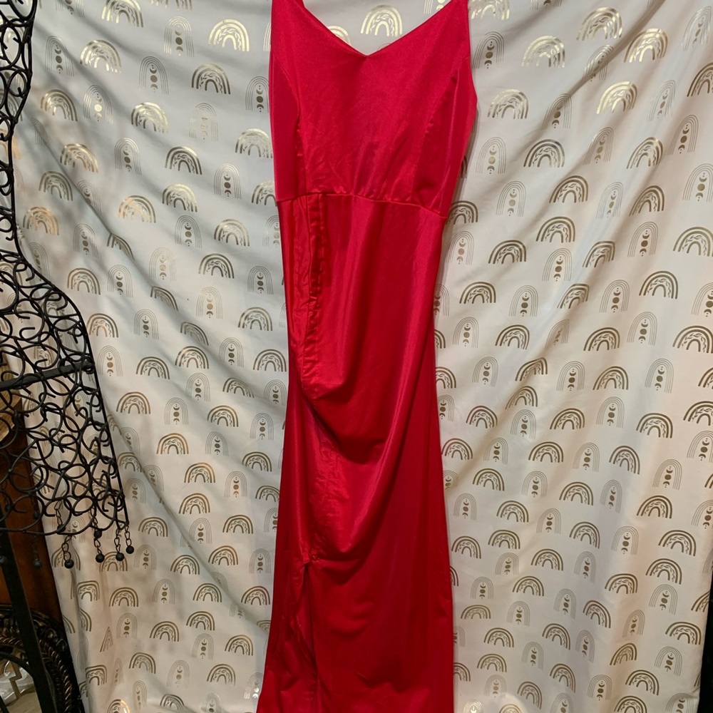 Chic Red Maxi Dress